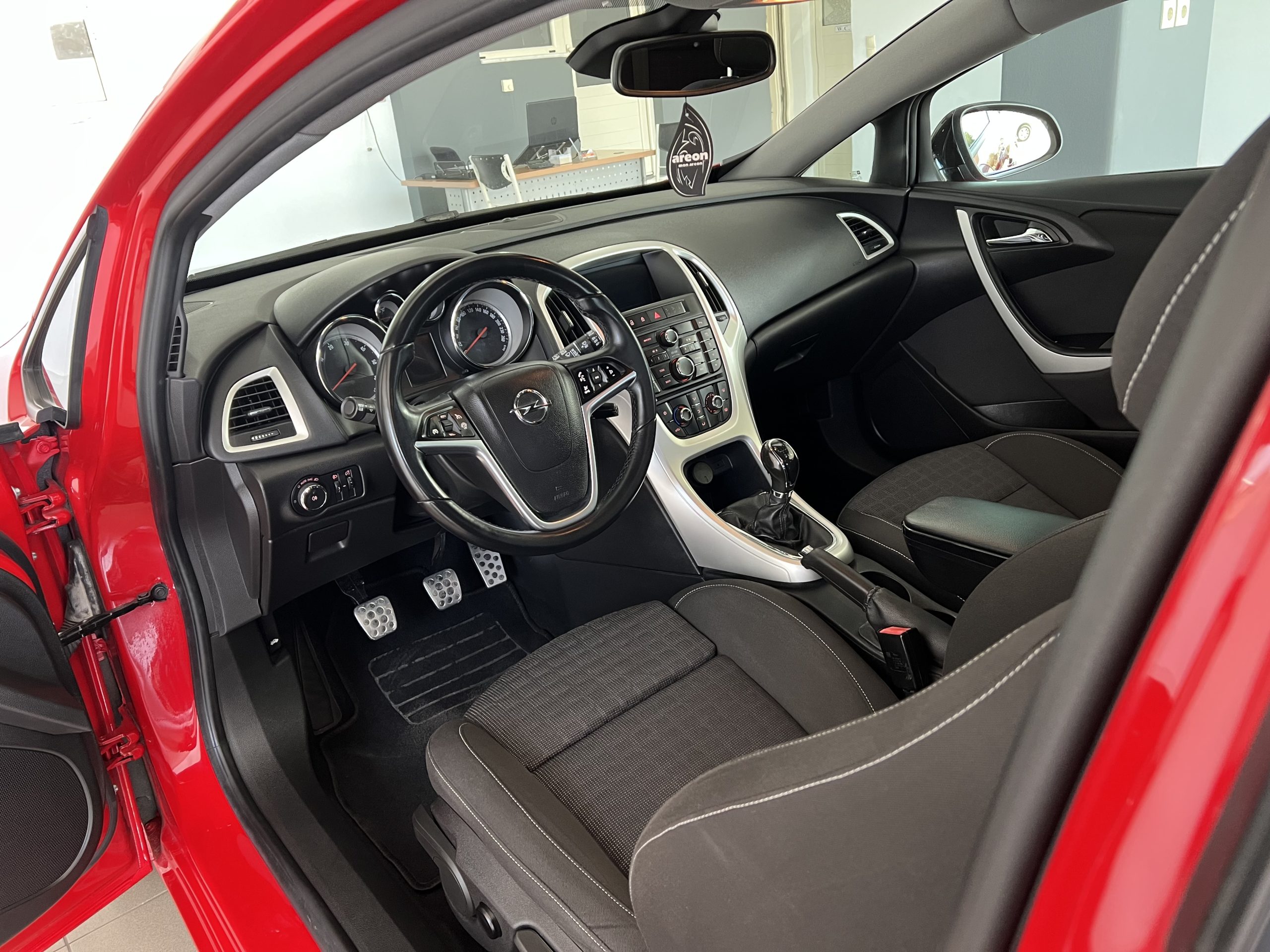 Car Image 6