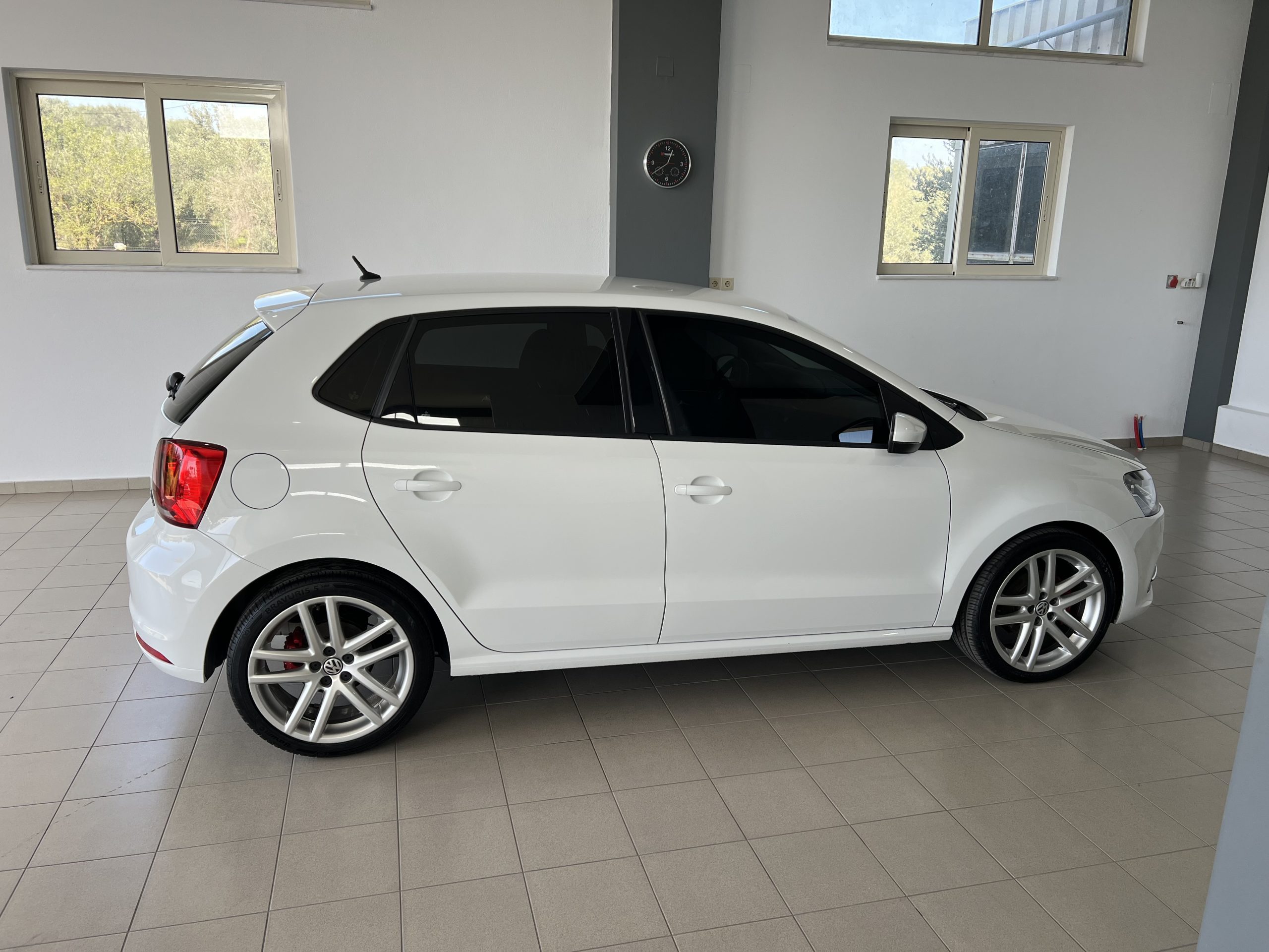 Car Image 6