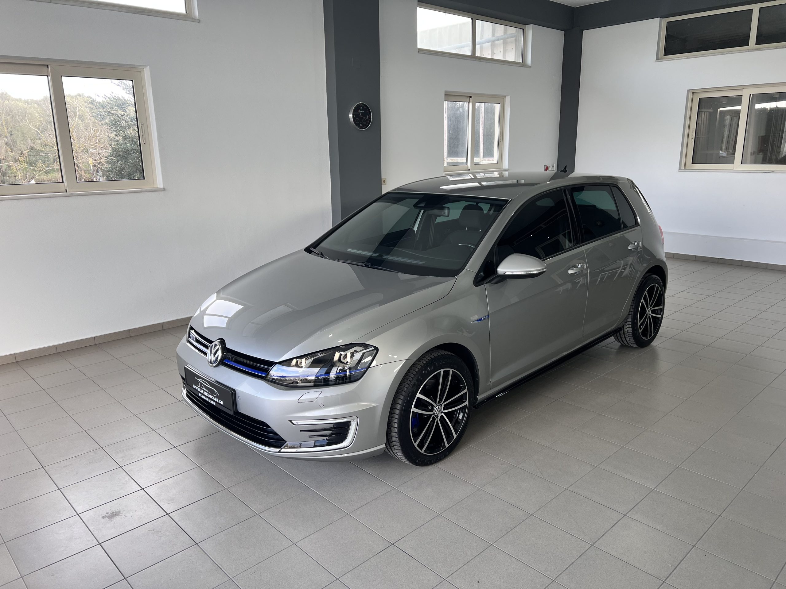volkswagen-golf-2015 911
